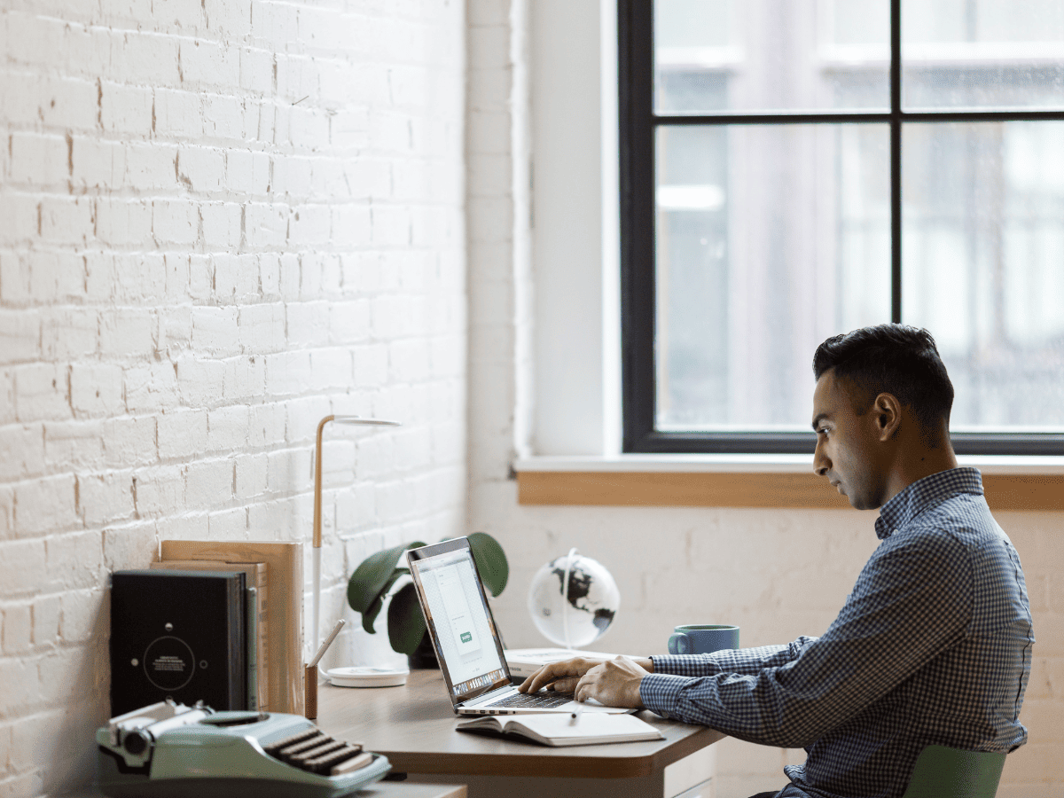 Cloud infrastructure supporting business applications